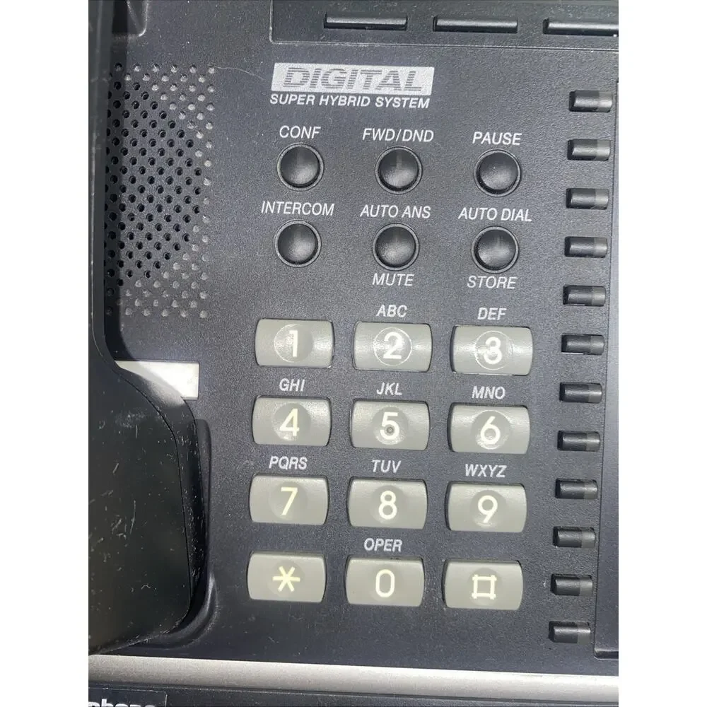 Panasonic KX-T7633-B Digital Phone 24 Line Hybrid System Use w/ KX-TDA Systems